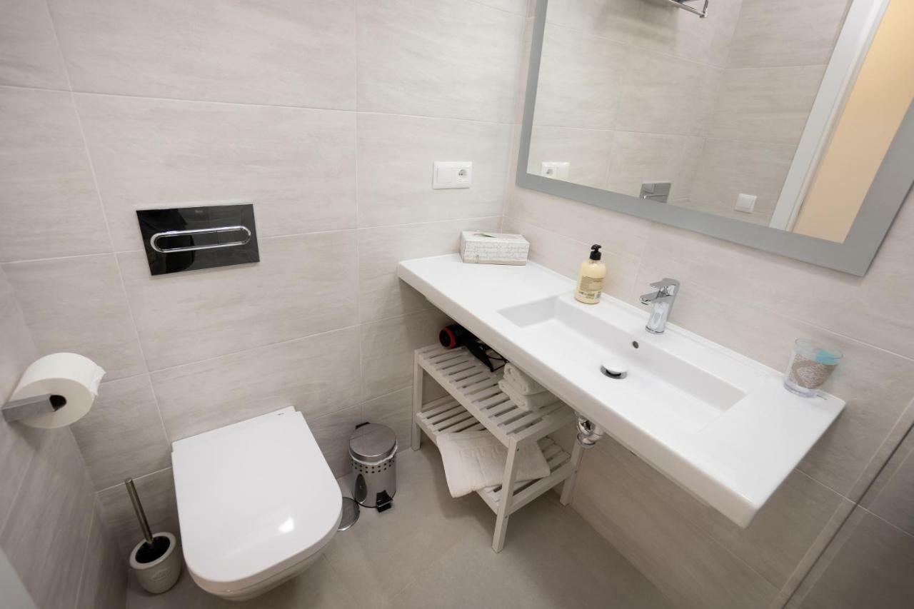 Apartamentos Mombasa 2 Planta Nerja Extérieur photo